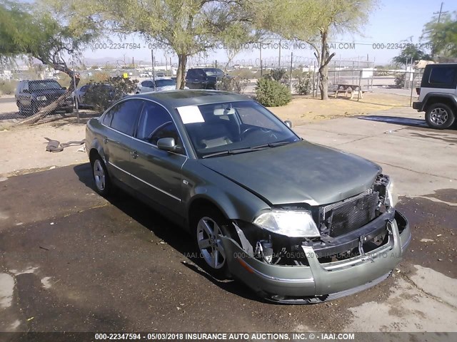 WVWRH63B04P102878 - 2004 VOLKSWAGEN PASSAT GLX GREEN photo 1