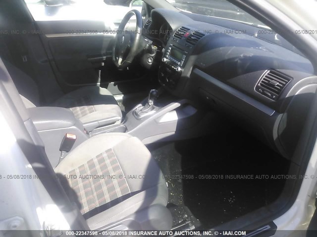 3VWBJ71K68M058229 - 2008 VOLKSWAGEN GLI თეთრი ფოტო 5