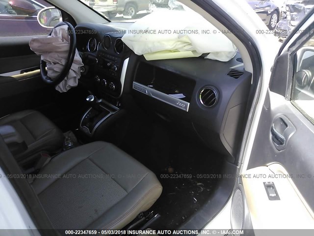 1C4NJCEA1ED648856 - 2014 JEEP COMPASS LATITUDE Ağ foto 5