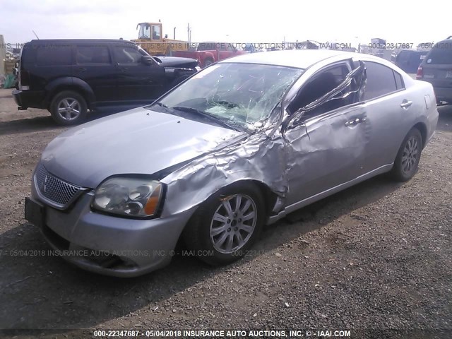 4A32B2FF4CE020427 - 2012 MITSUBISHI GALANT FE SILVER photo 2