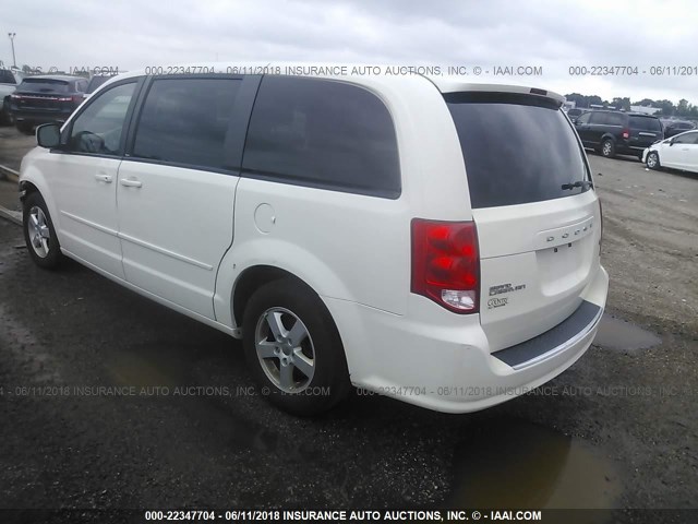 2C4RDGCG7CR219108 - 2012 DODGE GRAND CARAVAN SXT WHITE photo 3