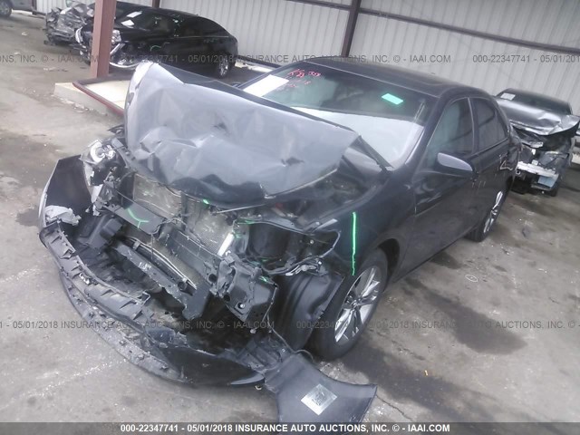 4T1BF1FK2GU249680 - 2016 TOYOTA CAMRY LE/XLE/SE/XSE Dark Blue photo 2