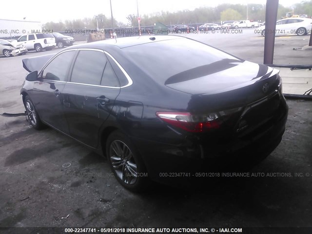 4T1BF1FK2GU249680 - 2016 TOYOTA CAMRY LE/XLE/SE/XSE Dark Blue photo 3