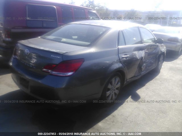 4T1BK36B46U076234 - 2006 TOYOTA AVALON XL/XLS/TOURING/LIMITED GRAY photo 4