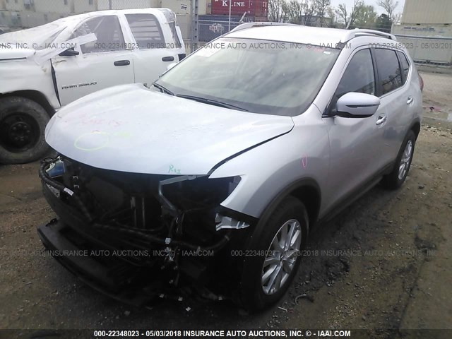 KNMAT2MV8HP584096 - 2017 NISSAN ROGUE S/SV SILVER photo 2