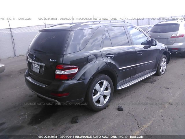 4JGBB8GBXAA610925 - 2010 MERCEDES-BENZ ML 350 4MATIC BLACK photo 4