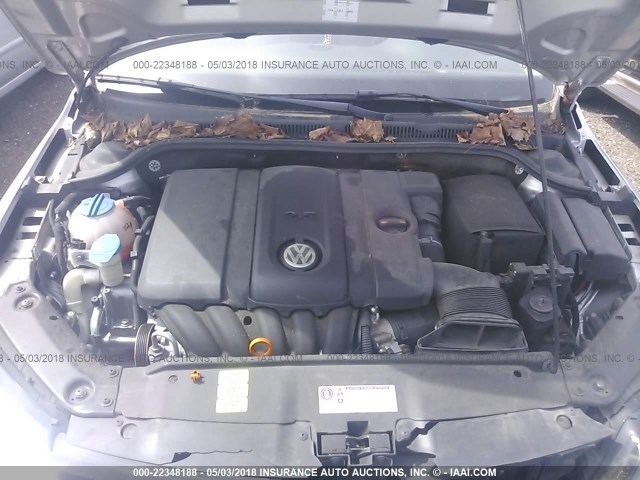 3VWDZ7AJ2BM379572 - 2011 VOLKSWAGEN JETTA SE SILVER photo 10