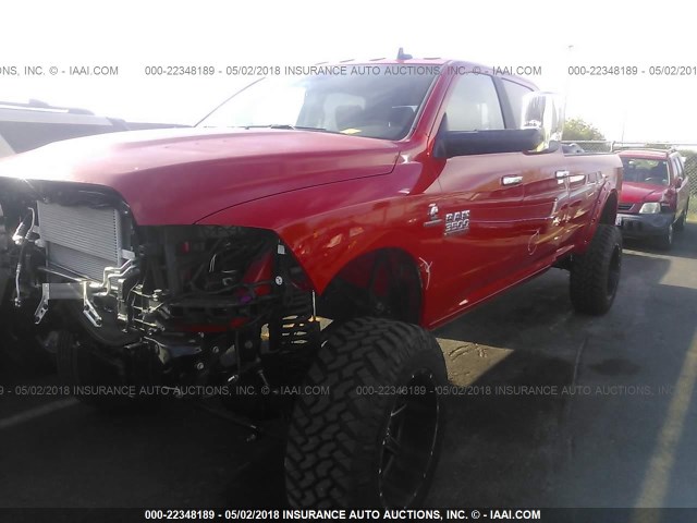 3C63R3JL2JG155246 - 2018 RAM 3500 LARAMIE RED photo 2