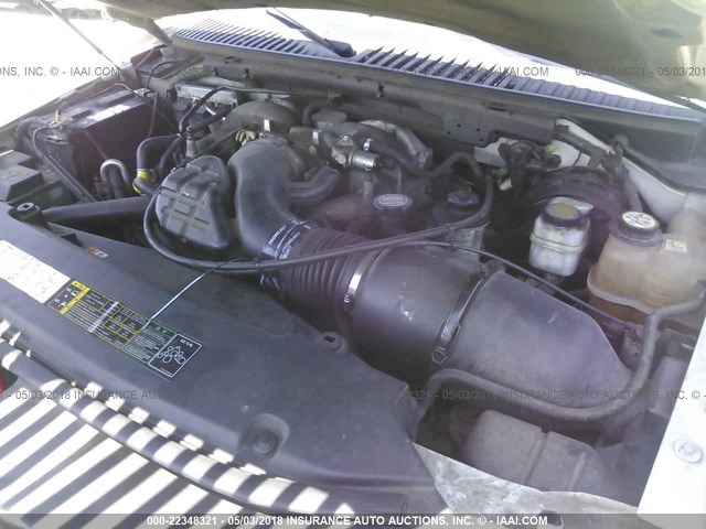 5LMFU27R04LJ30906 - 2004 LINCOLN NAVIGATOR WHITE photo 10