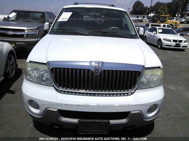 5LMFU27R04LJ30906 - 2004 LINCOLN NAVIGATOR WHITE photo 6