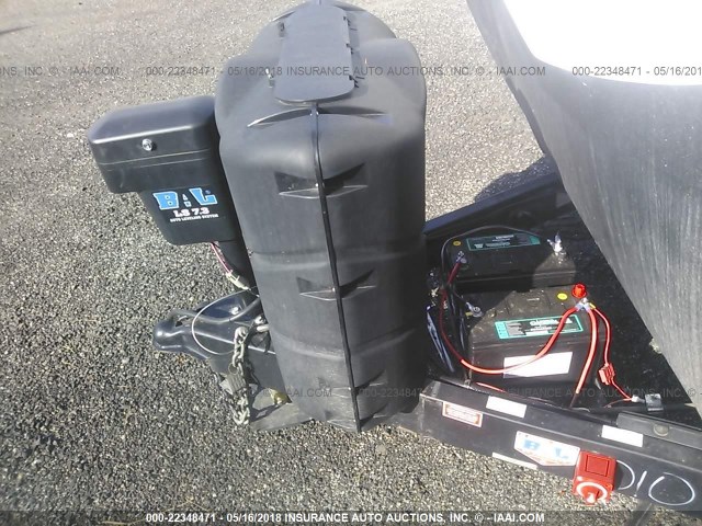 4YDT3242XJB453010 - 2018 KEYSTONE OUTBACK WHITE photo 10