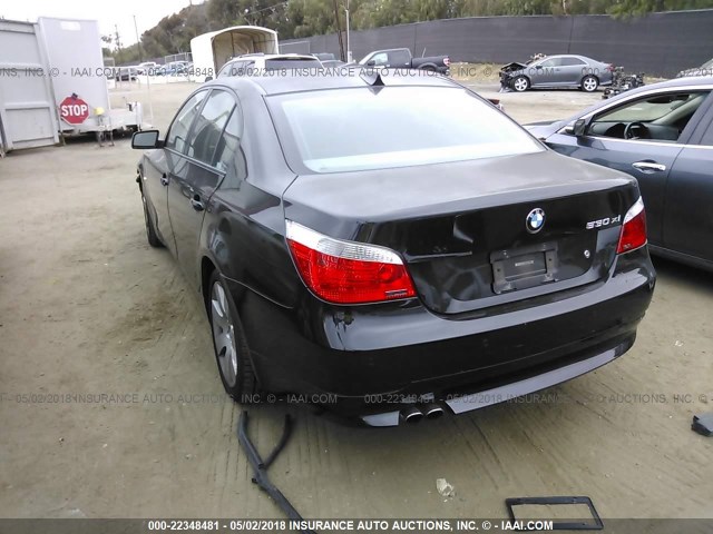 WBANF73576CU19701 - 2006 BMW 530 XI BLACK photo 3