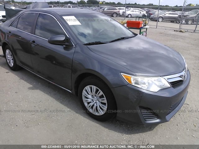 4T4BF1FK6ER343533 - 2014 TOYOTA CAMRY L/SE/LE/XLE GRAY photo 1