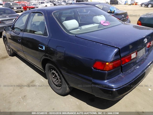 4T1BG22K5XU891870 - 1999 TOYOTA CAMRY CE/LE/XLE 蓝色 照片 3