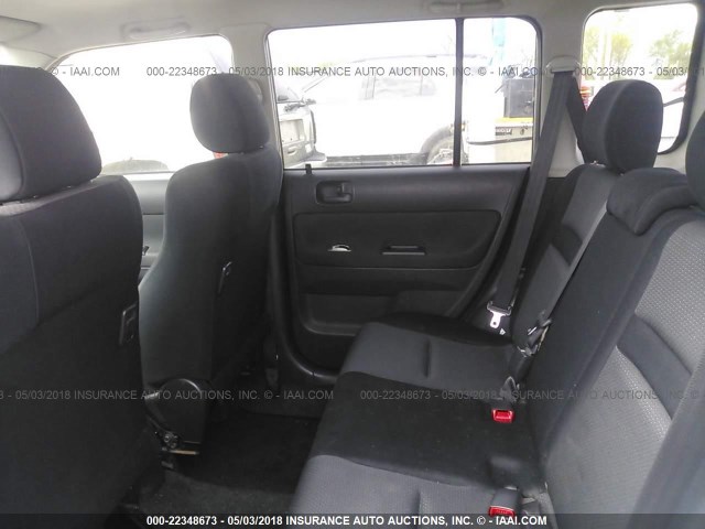 JTLKT324X64071097 - 2006 TOYOTA SCION XB GRAY photo 8