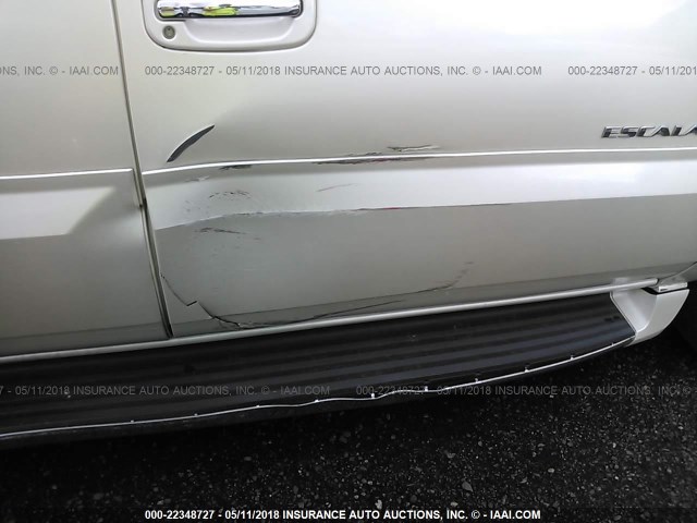 1GYEK63N73R163023 - 2003 CADILLAC ESCALADE LUXURY თეთრი ფოტო 6