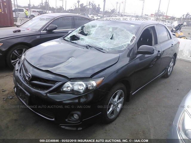 5YFBU4EE4DP175873 - 2013 TOYOTA COROLLA S/LE BLACK photo 2