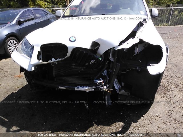 5UXZV4C55CL985212 - 2012 BMW X5 XDRIVE35I WHITE photo 6