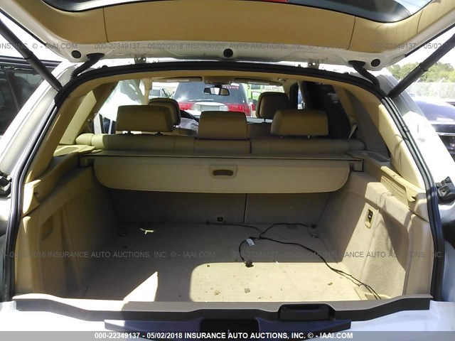 5UXZV4C55CL985212 - 2012 BMW X5 XDRIVE35I WHITE photo 8