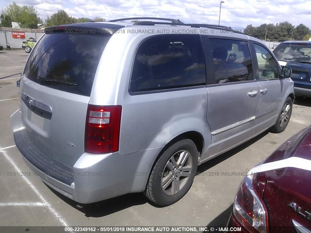 2D8HN54X78R685772 - 2008 DODGE GRAND CARAVAN SXT SILVER photo 4