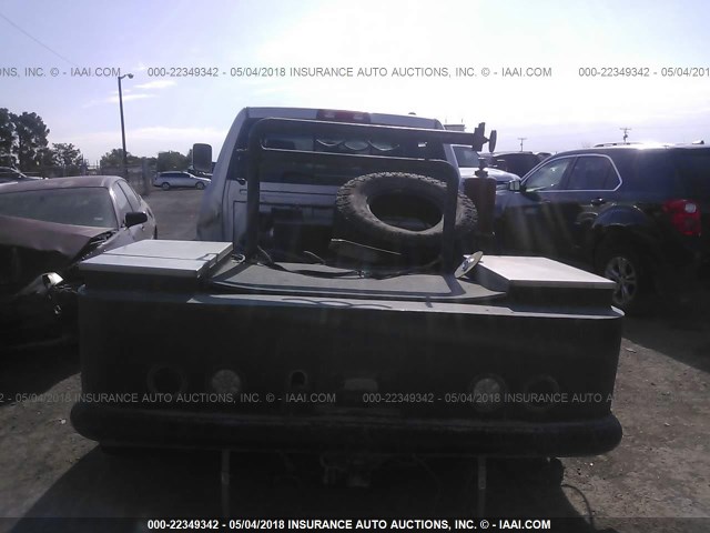 3C63DRML5CG345123 - 2012 DODGE RAM 3500 LARAMIE SILVER photo 8