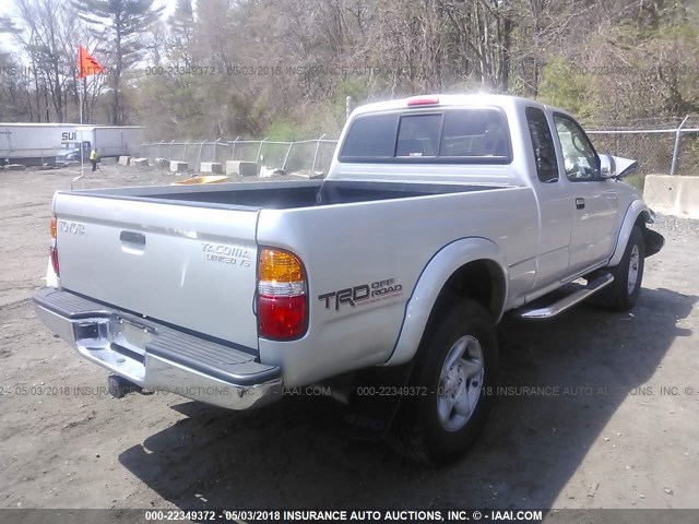 5TEWN72N02Z103662 - 2002 TOYOTA TACOMA XTRACAB SILVER photo 4