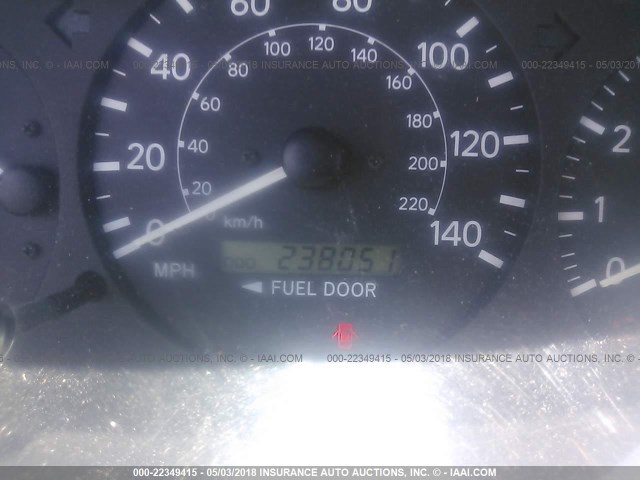 4T1BG22KXYU657242 - 2000 TOYOTA CAMRY CE/LE/XLE 银色 照片 7