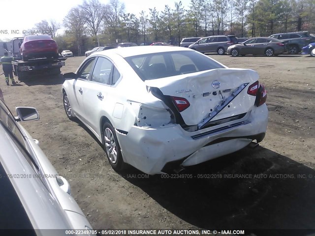 1N4AL3AP5HN360488 - 2017 NISSAN ALTIMA 2.5/S/SV/SL/SR WHITE photo 3