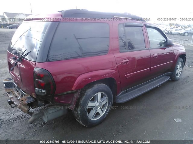 1GNET16S556168515 - 2005 CHEVROLET TRAILBLAZER EXT LS/EXT LT RED photo 4