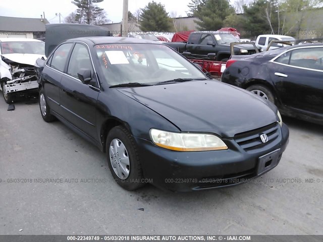 1HGCF86651A113817 - 2001 HONDA ACCORD VALUE GREEN photo 1