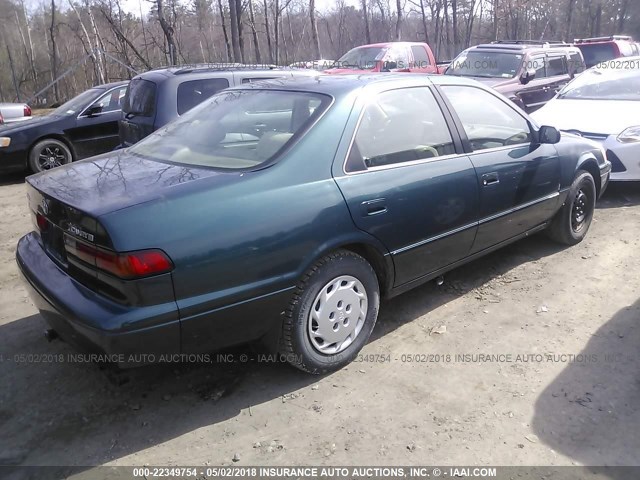 4T1BG22K9WU186746 - 1998 TOYOTA CAMRY CE/LE/XLE 绿色 照片 4