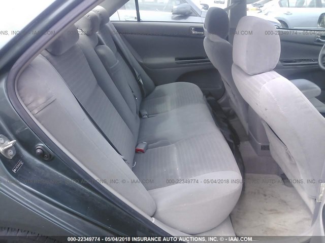 4T1BE32K65U070737 - 2005 TOYOTA CAMRY LE/XLE/SE მწვანე ფოტო 8