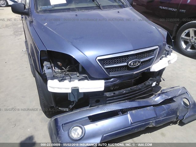 KNDJC733265610696 - 2006 KIA SORENTO EX/LX BLUE photo 6