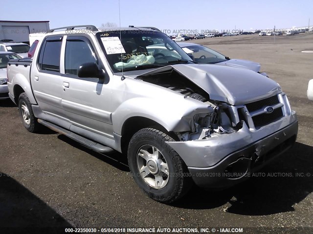 1FMZU77K74UA03967 - 2004 FORD EXPLORER SPORT TR  SILVER photo 1