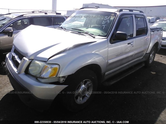 1FMZU77K74UA03967 - 2004 FORD EXPLORER SPORT TR  SILVER photo 2