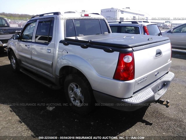 1FMZU77K74UA03967 - 2004 FORD EXPLORER SPORT TR  SILVER photo 3