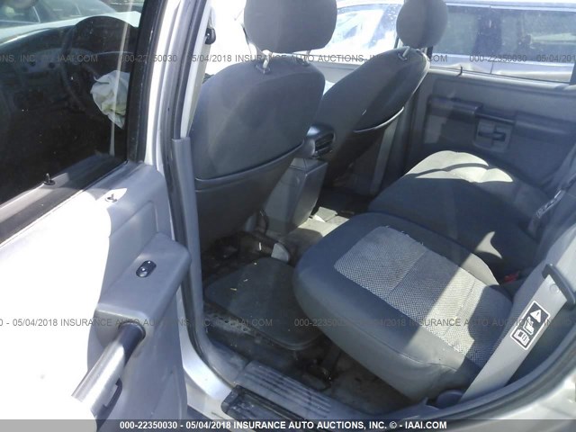 1FMZU77K74UA03967 - 2004 FORD EXPLORER SPORT TR  SILVER photo 8