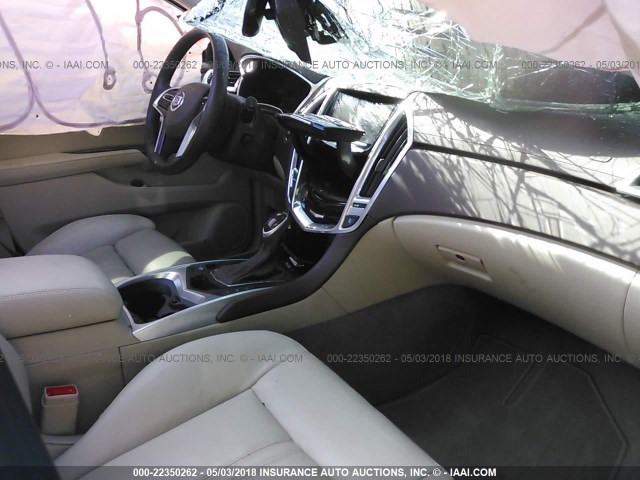 3GYFNDE3XES566912 - 2014 CADILLAC SRX PREMIUM COLLECTION WHITE photo 5