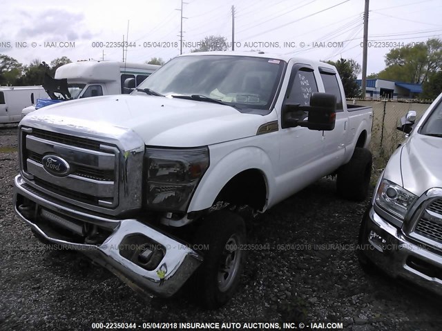 1FT8W3BT1BEC90099 - 2011 FORD F350 4X4 CREWCAB SUPER DUTY WHITE photo 2