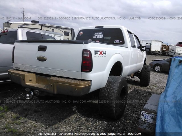 1FT8W3BT1BEC90099 - 2011 FORD F350 4X4 CREWCAB SUPER DUTY WHITE photo 4