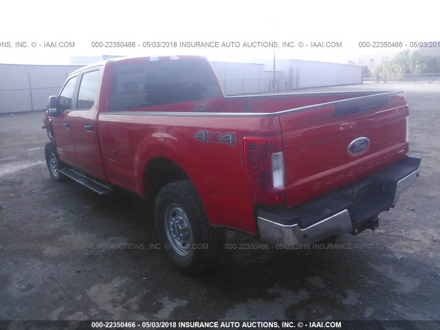 1FT7W2BT6HED07610 - 2017 FORD F250 SUPER DUTY RED photo 3