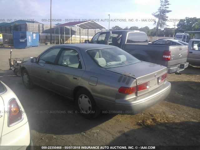 4T1BG22K7YU627261 - 2000 TOYOTA CAMRY CE/LE/XLE 银色 照片 3