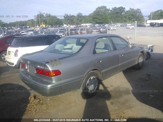 4T1BG22K7YU627261 - 2000 TOYOTA CAMRY CE/LE/XLE 银色 照片 4