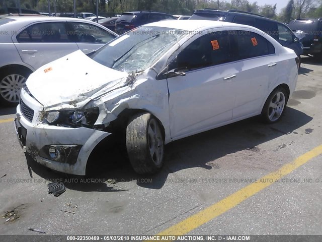 1G1JE5SB2F4110897 - 2015 CHEVROLET SONIC LTZ WHITE photo 2