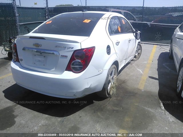 1G1JE5SB2F4110897 - 2015 CHEVROLET SONIC LTZ WHITE photo 4