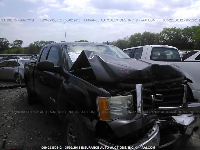 1GTEC19X48Z144015 - 2008 GMC SIERRA C1500 BLACK photo 1