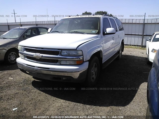 1GNEC16Z24J315687 - 2004 CHEVROLET SUBURBAN C1500 WHITE photo 2