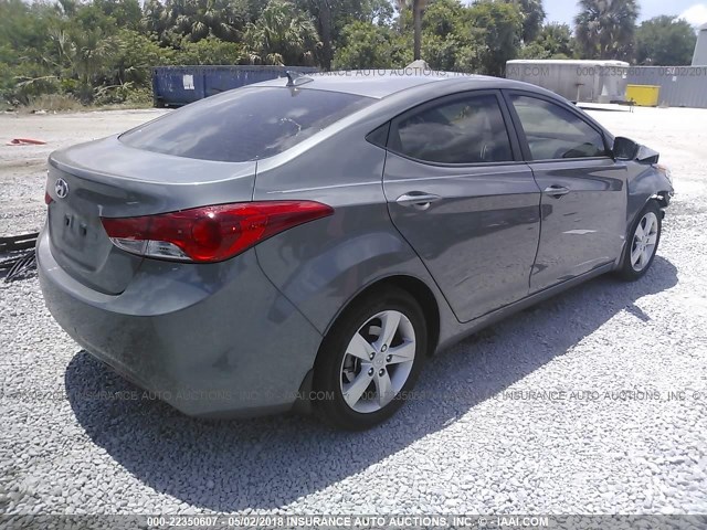 5NPDH4AE9DH415127 - 2013 HYUNDAI ELANTRA GLS/LIMITED GRAY photo 4