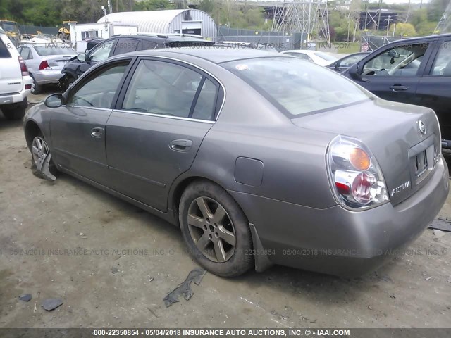 1N4AL11D74C119970 - 2004 NISSAN ALTIMA S/SL GRAY photo 3