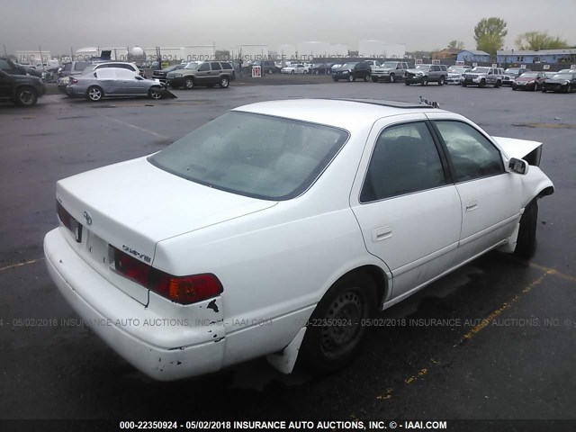 JT2BG22K3Y0398615 - 2000 TOYOTA CAMRY CE/LE/XLE 白色 照片 4